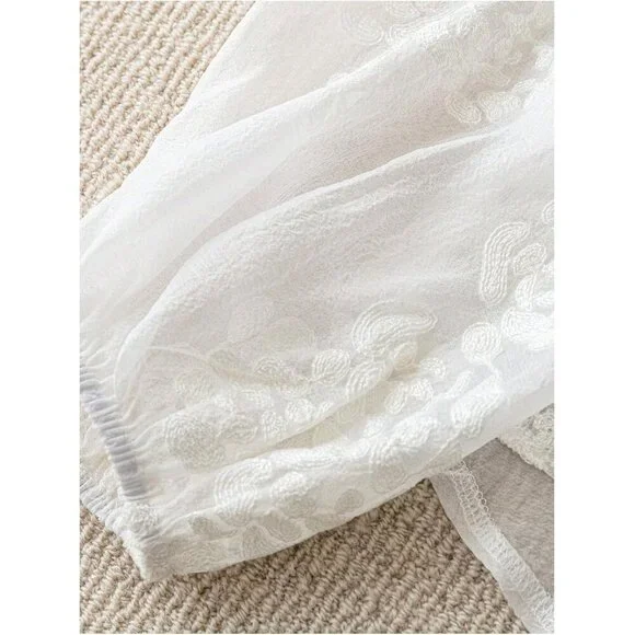 Women's Floral Embroidered Boho Tops Peasant Blouses Long Sleeve Shirts - Picture 4 of 5